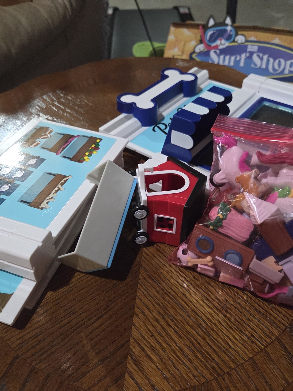 Roblox Adopt Me Pet Store Playset